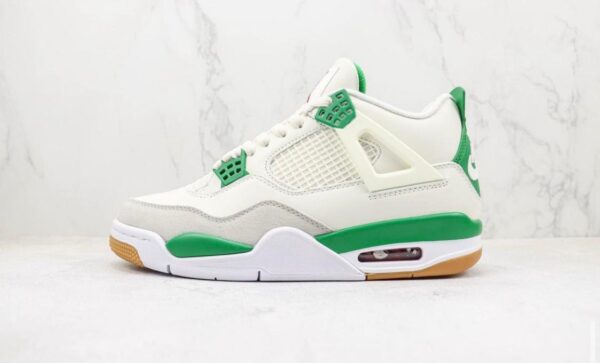 AIR JORDAN 4 Retro SB Pine Green